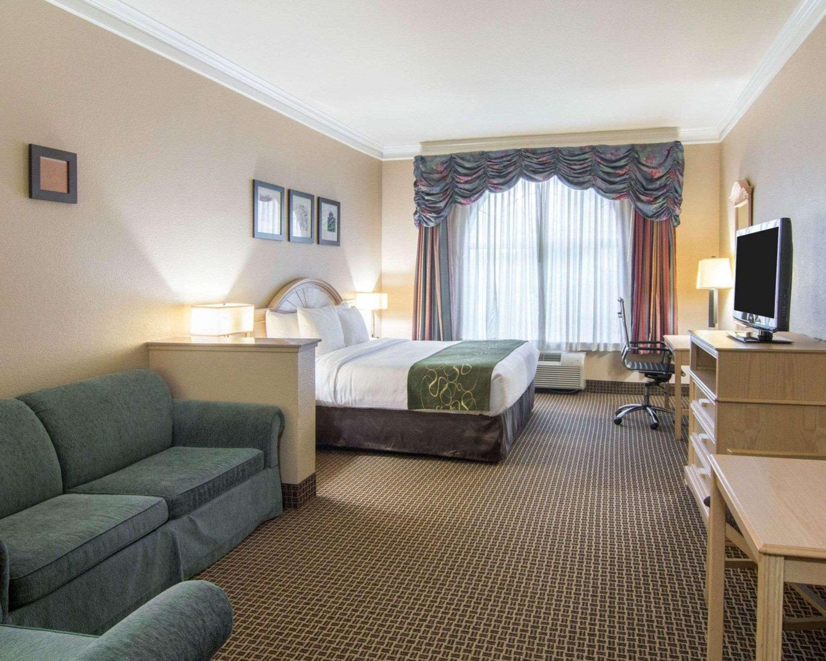 Hotel Comfort Kingwood Houston North 59 3*